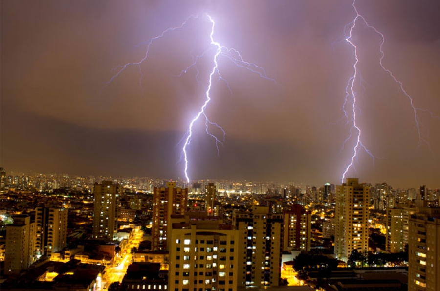גיאוגרפיה ומזג אוויר בברזיל